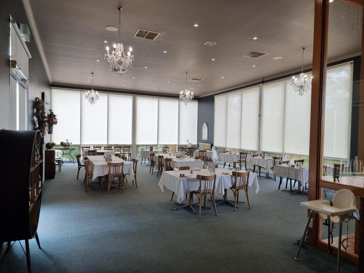 Tumbarumba Motel & Elms Restaurant Екстер'єр фото